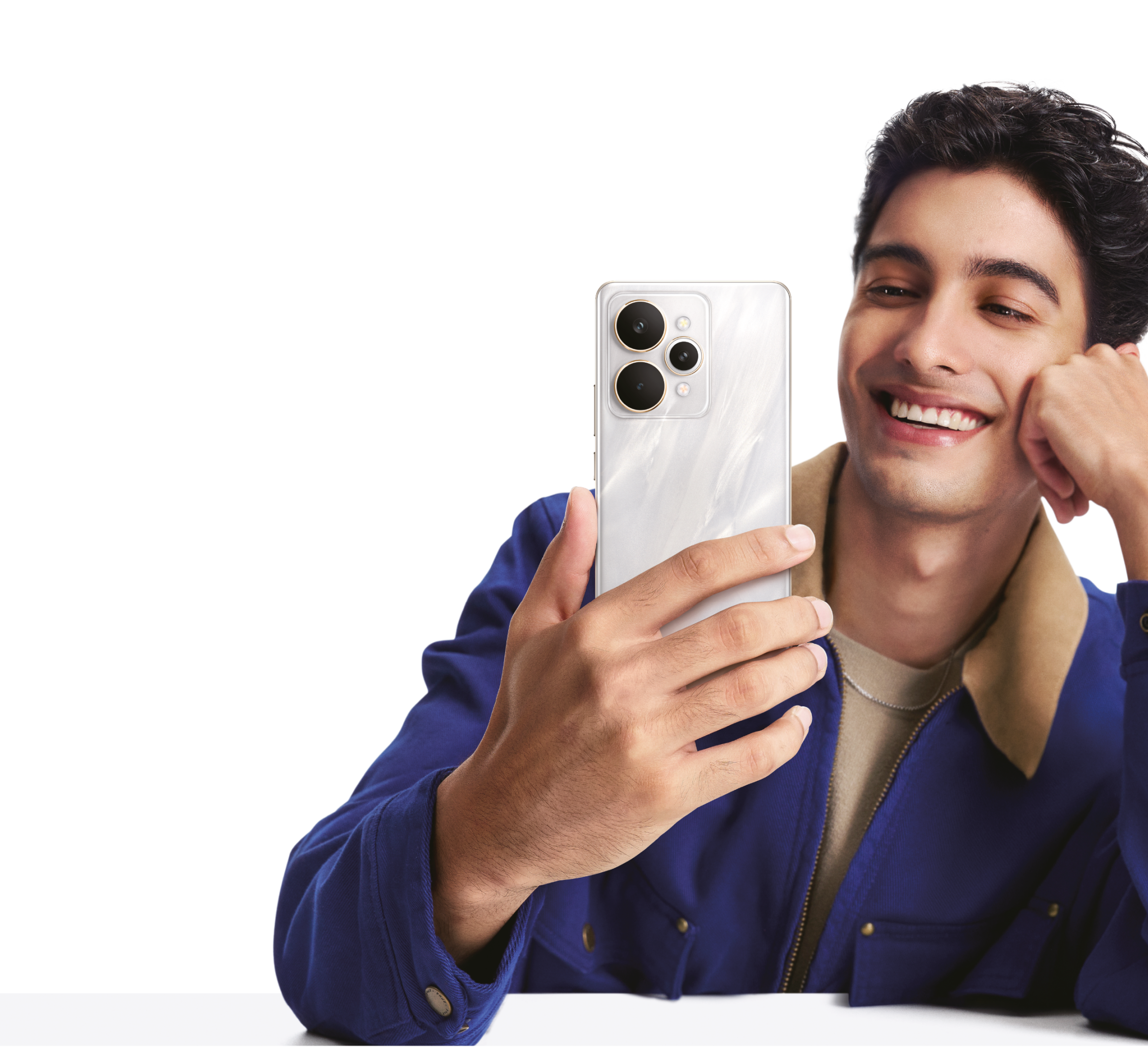 Persona usando Realme 15 pro